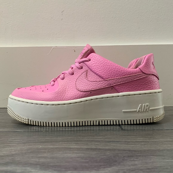 Air Force 1 Sage Low - Picture 4 of 8